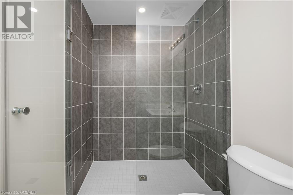 1569 Rose Way Unit# 109, Milton, Ontario  L9T 7E7 - Photo 12 - 40676651