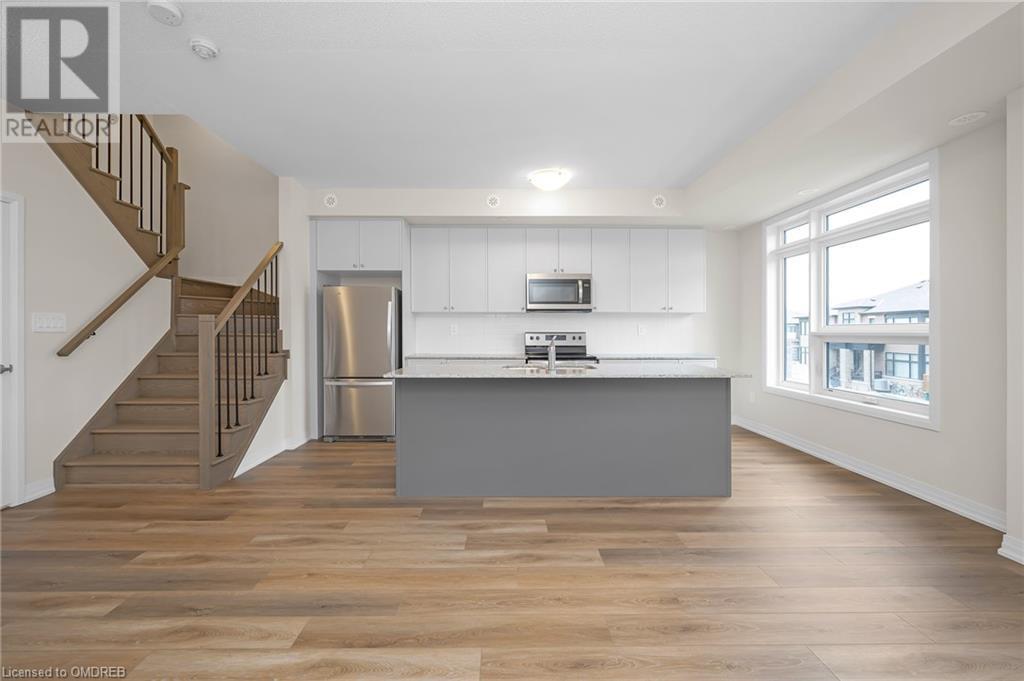 1569 Rose Way Unit# 109, Milton, Ontario  L9T 7E7 - Photo 6 - 40676651