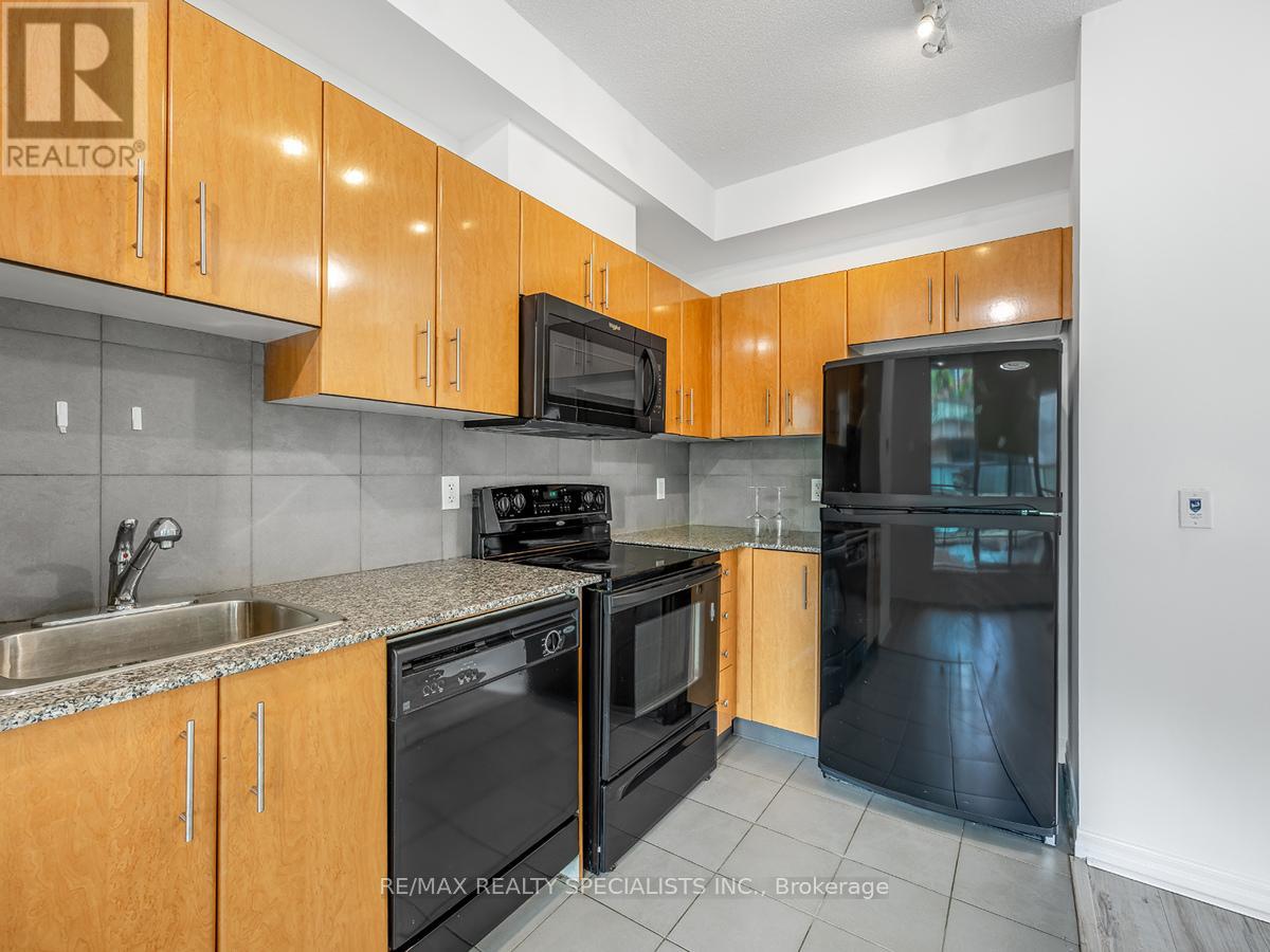 313 - 16 Yonge Street, Toronto, Ontario  M5E 1R4 - Photo 12 - C9391833