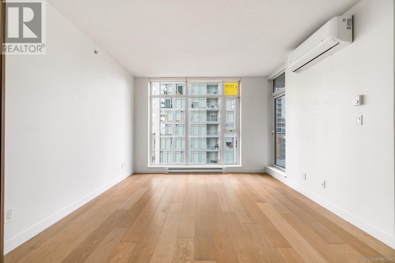 Listing Picture 15 of 27 : 909 6588 NELSON AVENUE, Burnaby / 本拿比 - 魯藝地產 Yvonne Lu Group - MLS Medallion Club Member