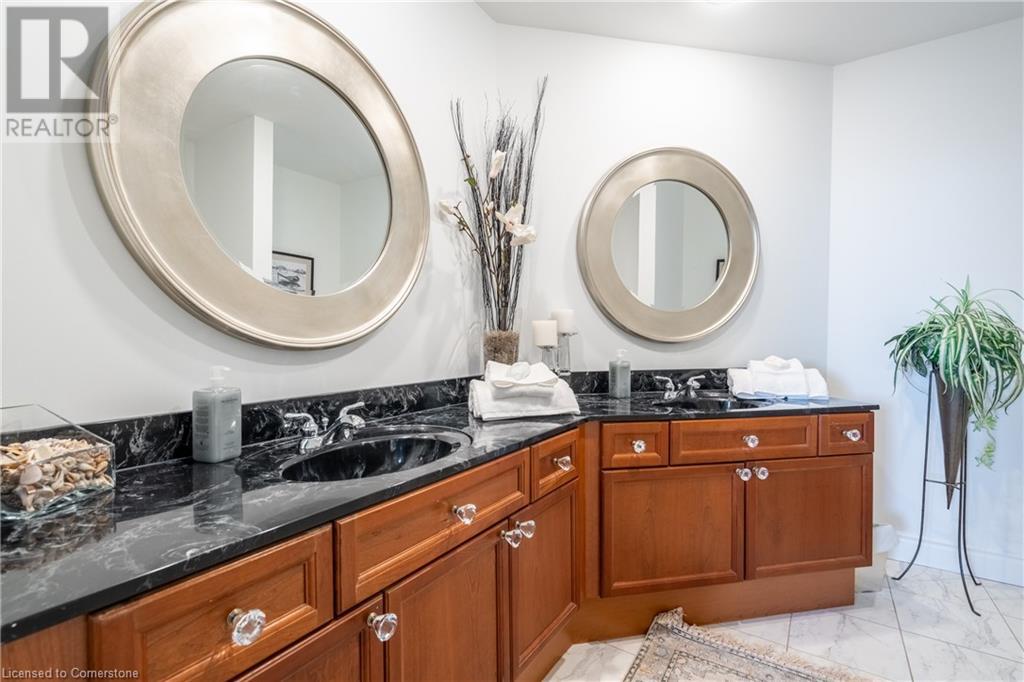 1477 Lakeshore Road Unit# 304, Burlington, Ontario  L7S 1B5 - Photo 14 - 40678994