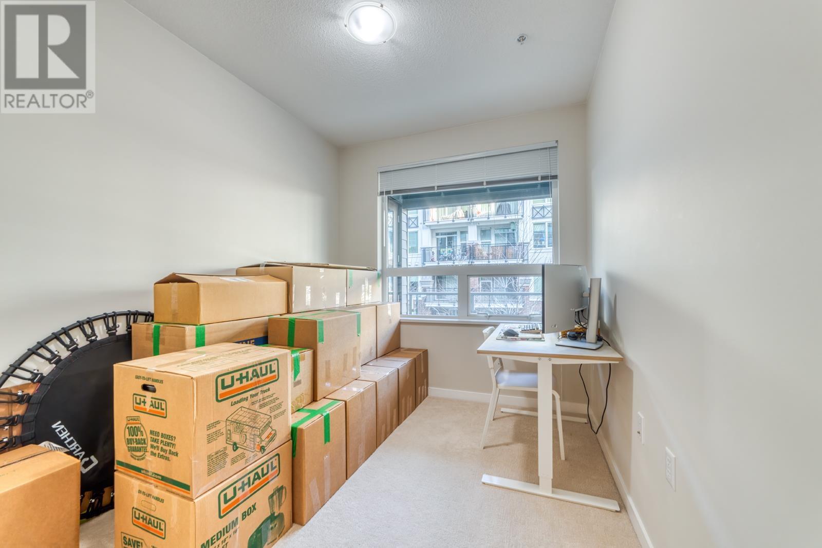 Listing Picture 14 of 25 : 224 9233 ODLIN ROAD, Richmond / 烈治文 - 魯藝地產 Yvonne Lu Group - MLS Medallion Club Member