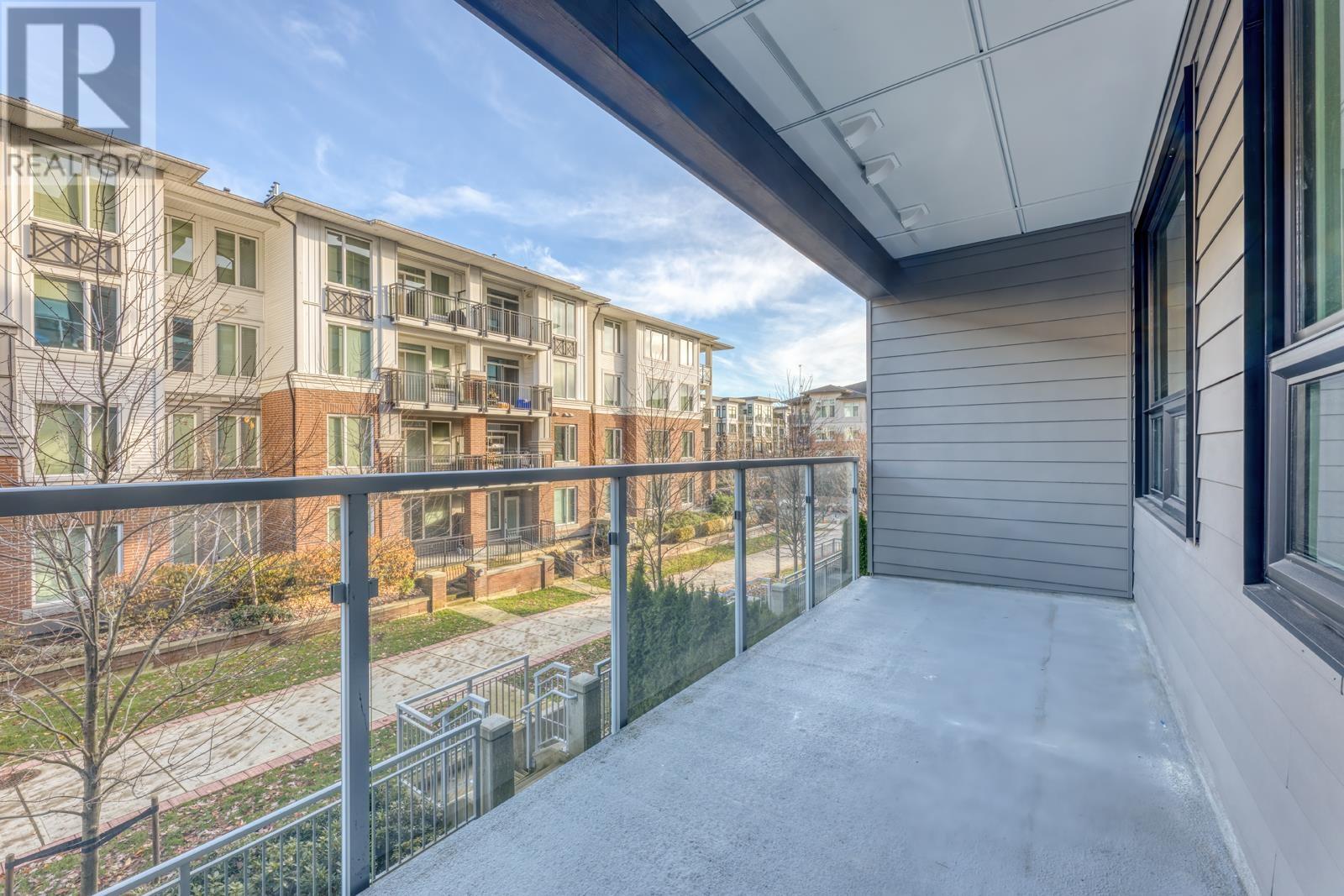 Listing Picture 18 of 25 : 224 9233 ODLIN ROAD, Richmond / 烈治文 - 魯藝地產 Yvonne Lu Group - MLS Medallion Club Member