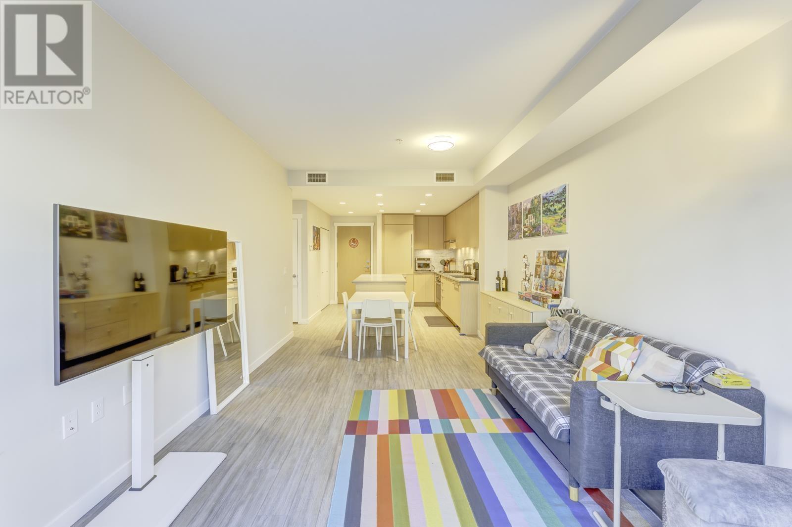 Listing Picture 6 of 25 : 224 9233 ODLIN ROAD, Richmond / 烈治文 - 魯藝地產 Yvonne Lu Group - MLS Medallion Club Member