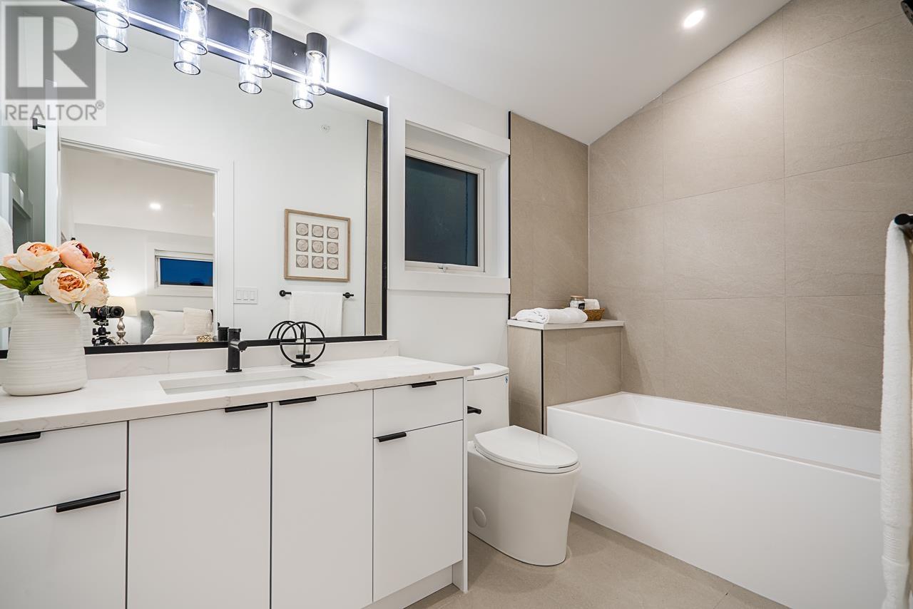 2 2715 E Pender Street, Vancouver, British Columbia V5K 2B9 - Photo 27 - R2945475