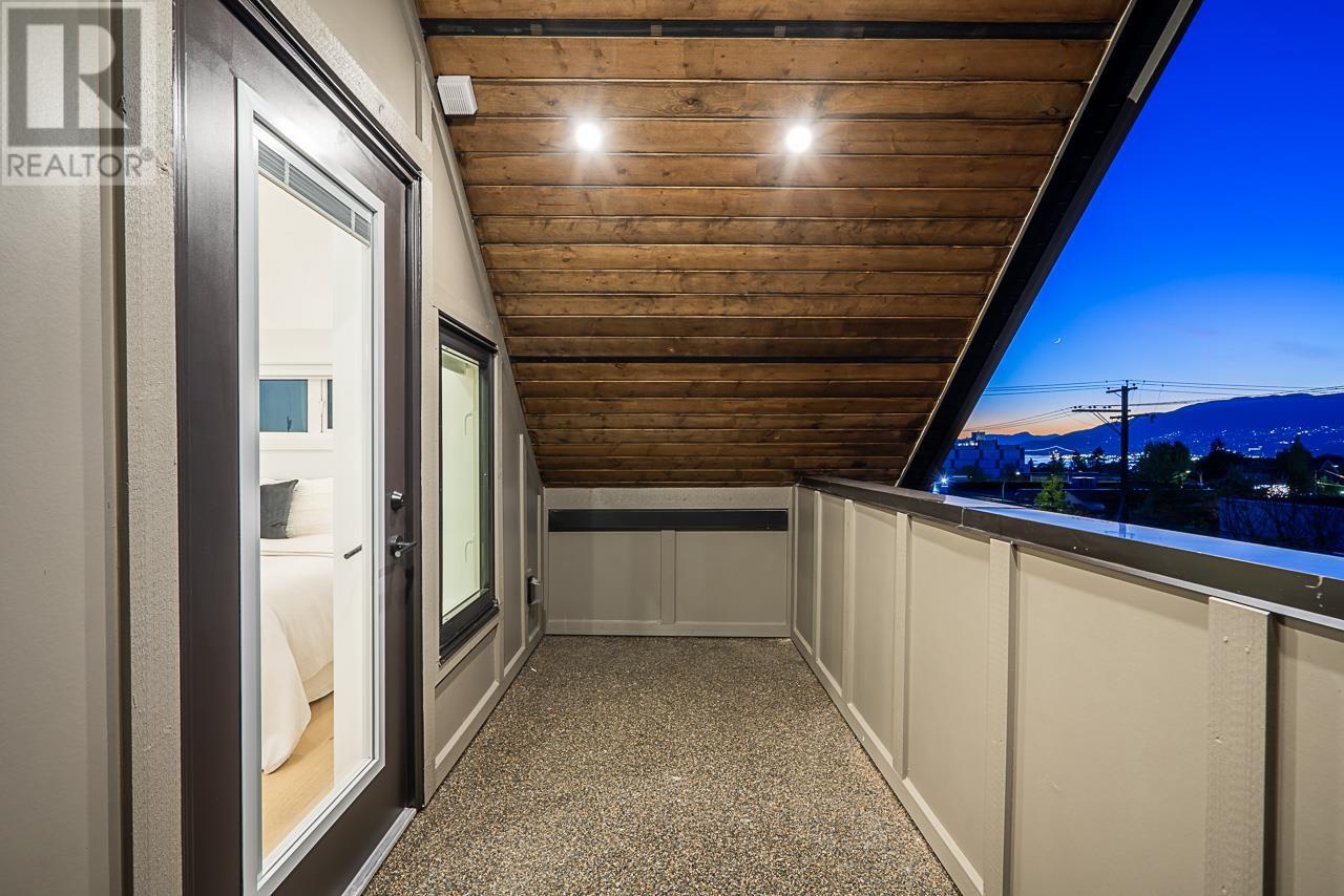 2 2715 E Pender Street, Vancouver, British Columbia V5K 2B9 - Photo 30 - R2945475