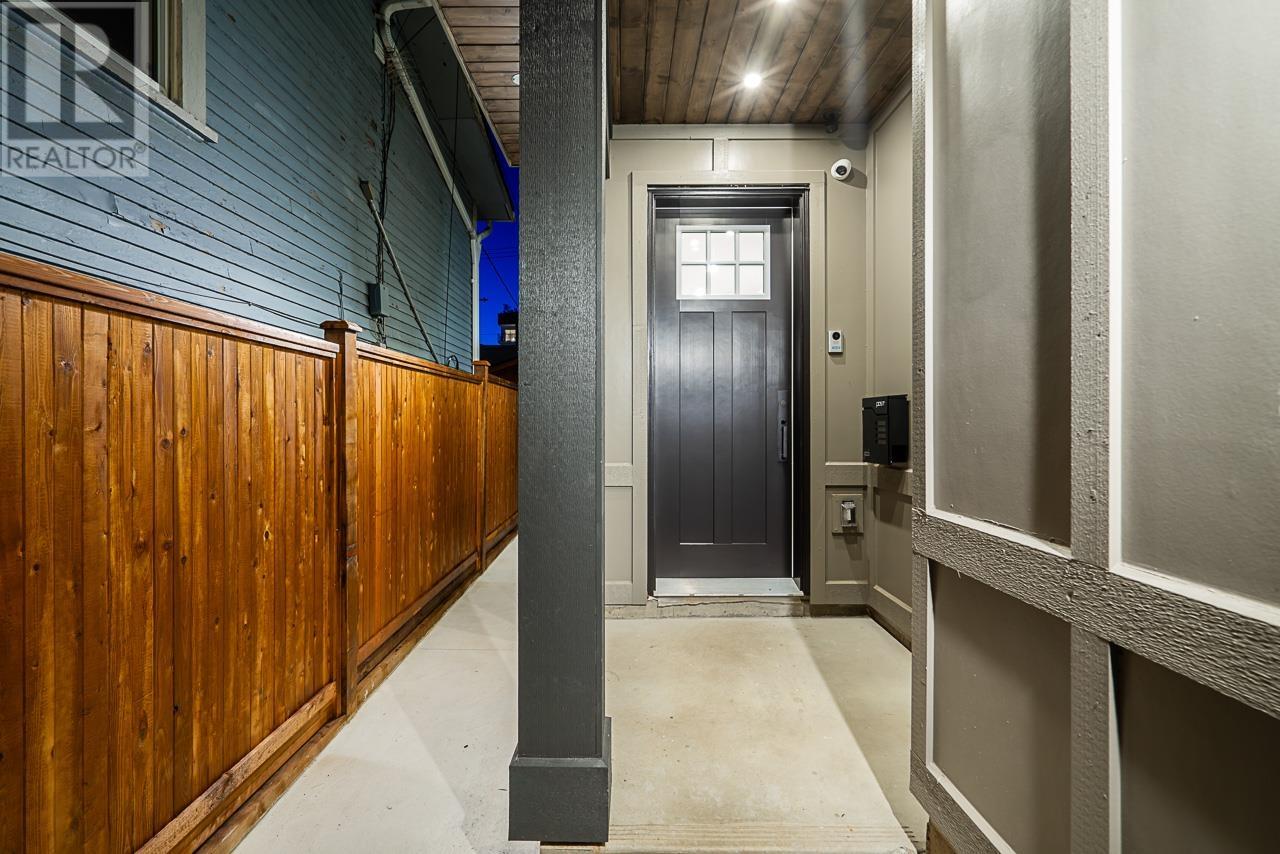 2 2715 E Pender Street, Vancouver, British Columbia V5K 2B9 - Photo 34 - R2945475