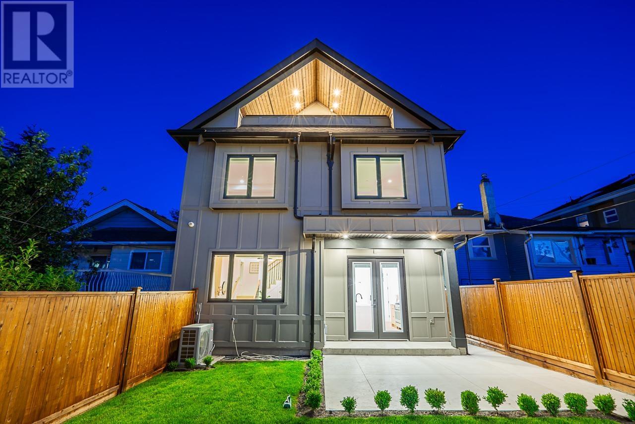2 2715 E Pender Street, Vancouver, British Columbia V5K 2B9 - Photo 37 - R2945475