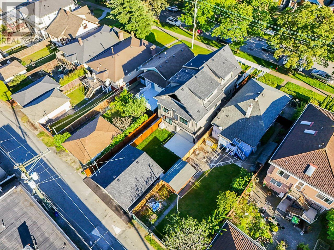 2 2715 E Pender Street, Vancouver, British Columbia V5K 2B9 - Photo 40 - R2945475