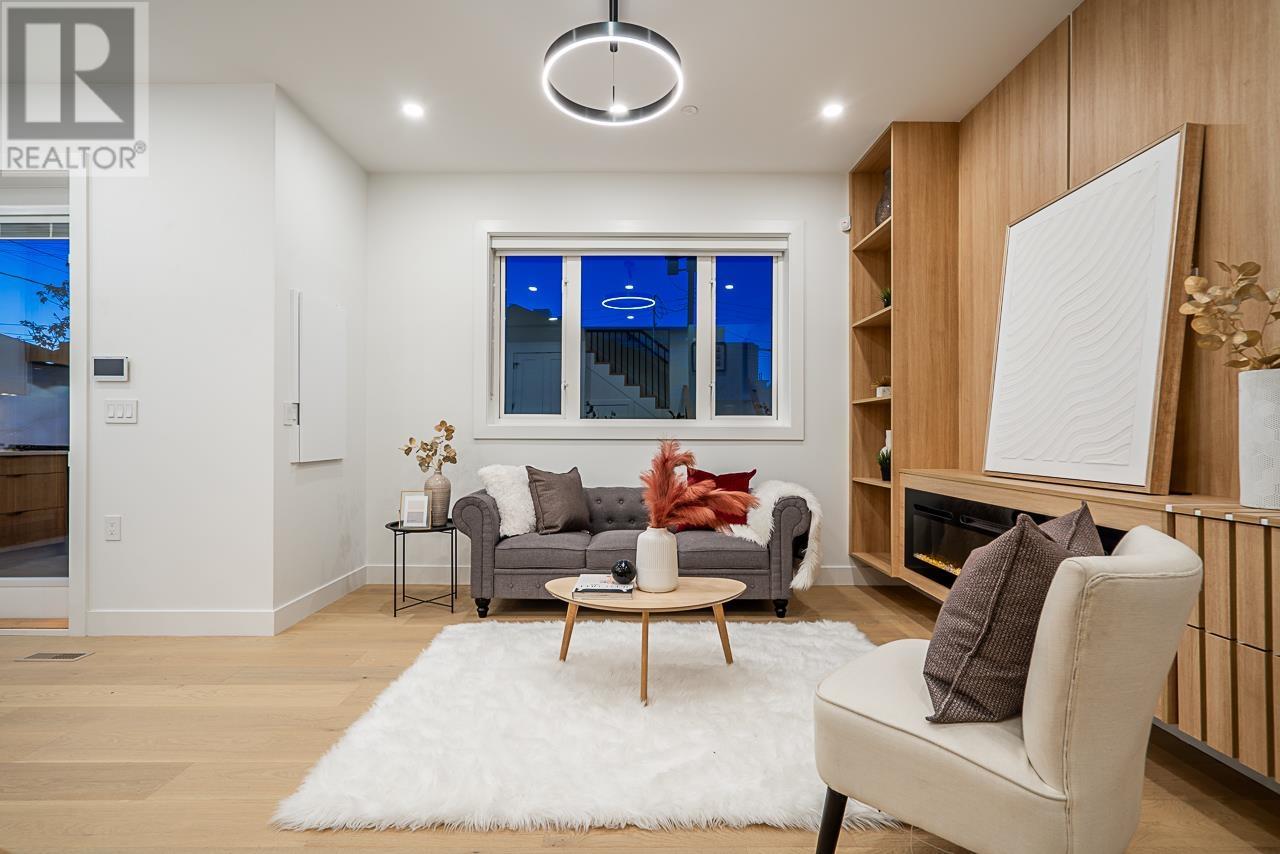 2 2715 E Pender Street, Vancouver, British Columbia V5K 2B9 - Photo 7 - R2945475