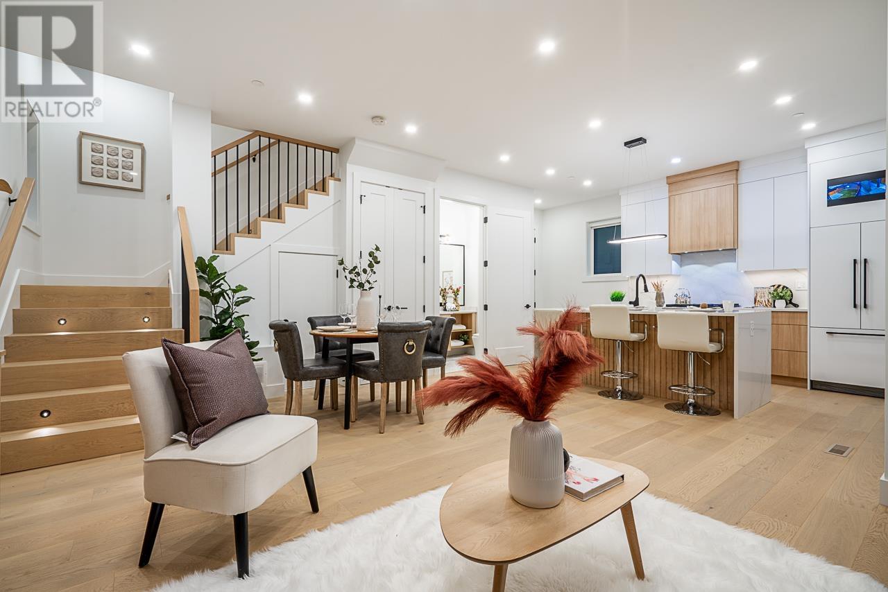 2 2715 E Pender Street, Vancouver, British Columbia V5K 2B9 - Photo 8 - R2945475