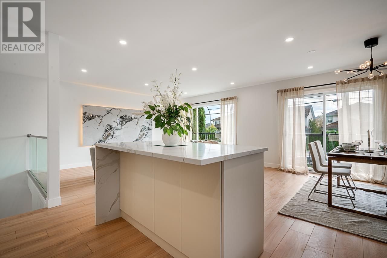 833 Prairie Avenue, Port Coquitlam, British Columbia  V3B 1R9 - Photo 9 - R2945501