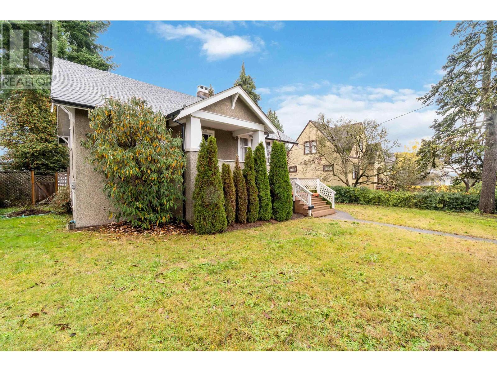 7230 Sussex Avenue, Burnaby, British Columbia  V5J 3V5 - Photo 3 - R2945556