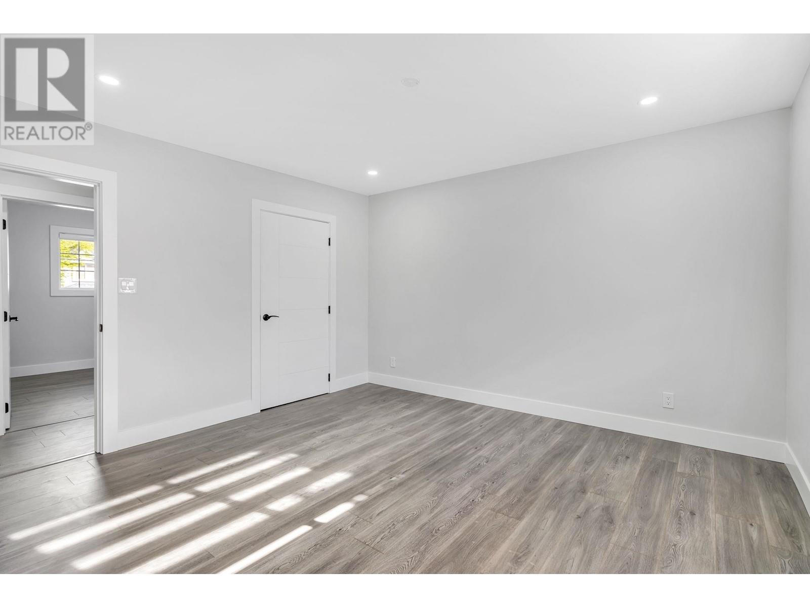 12021 Glenhurst Street, Maple Ridge, British Columbia  V2X 6V8 - Photo 9 - R2944957