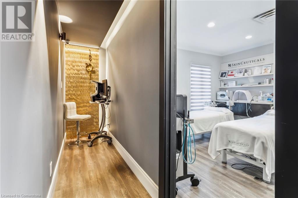 4261 Sherwoodtowne Boulevard Unit# 300, Mississauga, Ontario  L4Z 2G6 - Photo 5 - 40676685