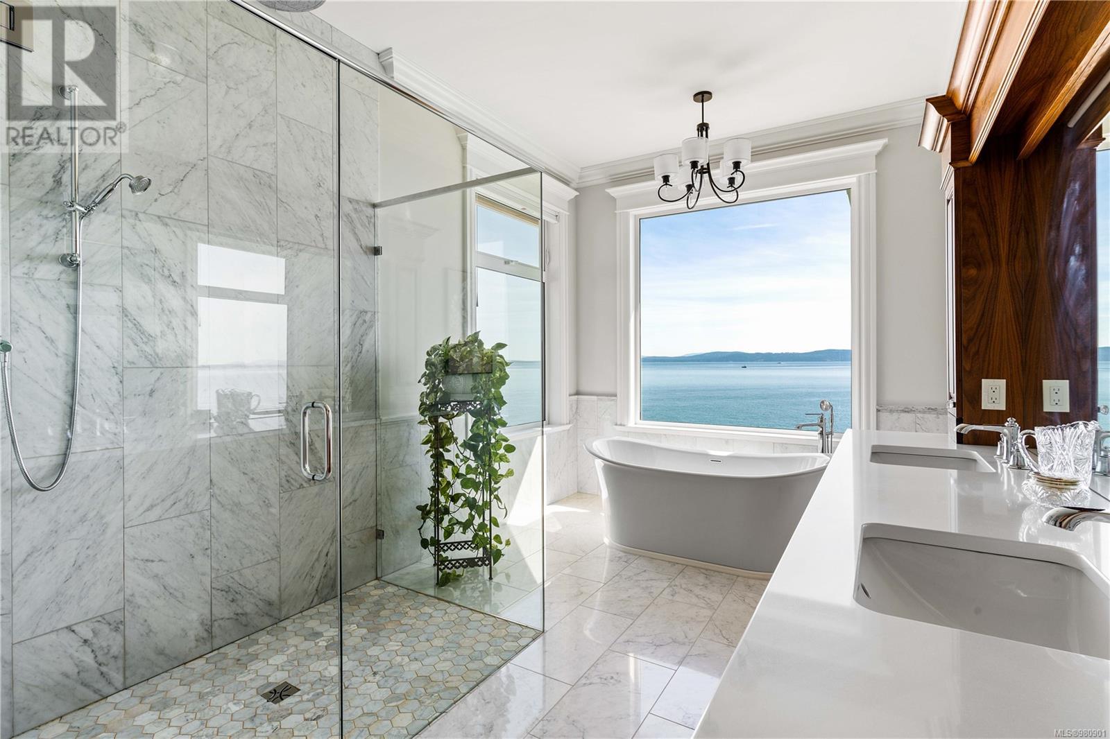 Property at 4585 Leyns Rd image 3
