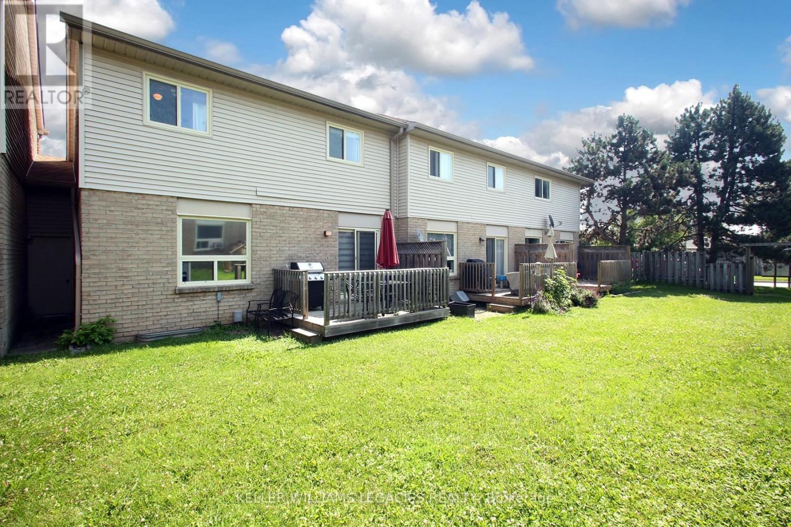 53 - 31 Parkview Drive, Orangeville, Ontario  L9W 4H9 - Photo 18 - W10430339