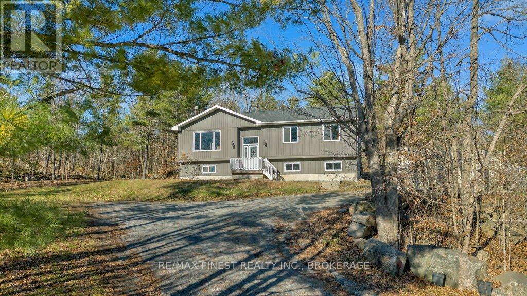 4947 RAMPARTS ROAD, South Frontenac, Ontario