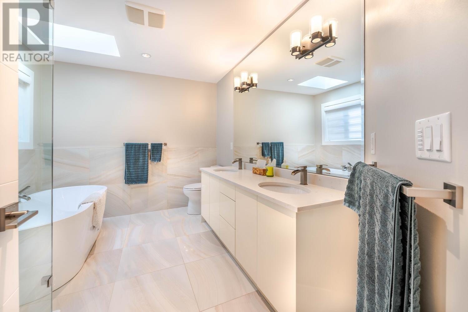 621 Fifth Street, New Westminster, British Columbia  V3L 2Y1 - Photo 20 - R2940661