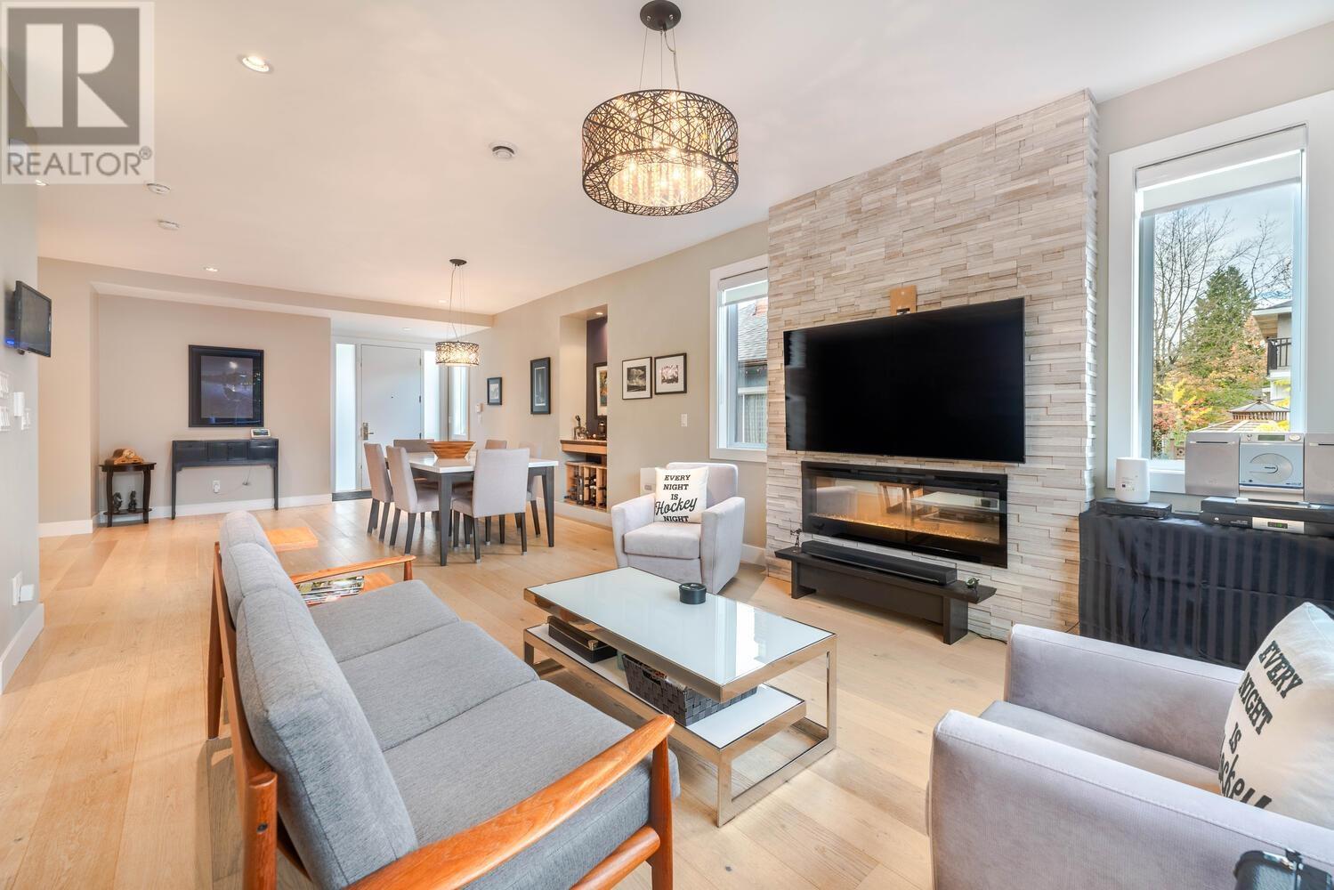 621 Fifth Street, New Westminster, British Columbia  V3L 2Y1 - Photo 5 - R2940661