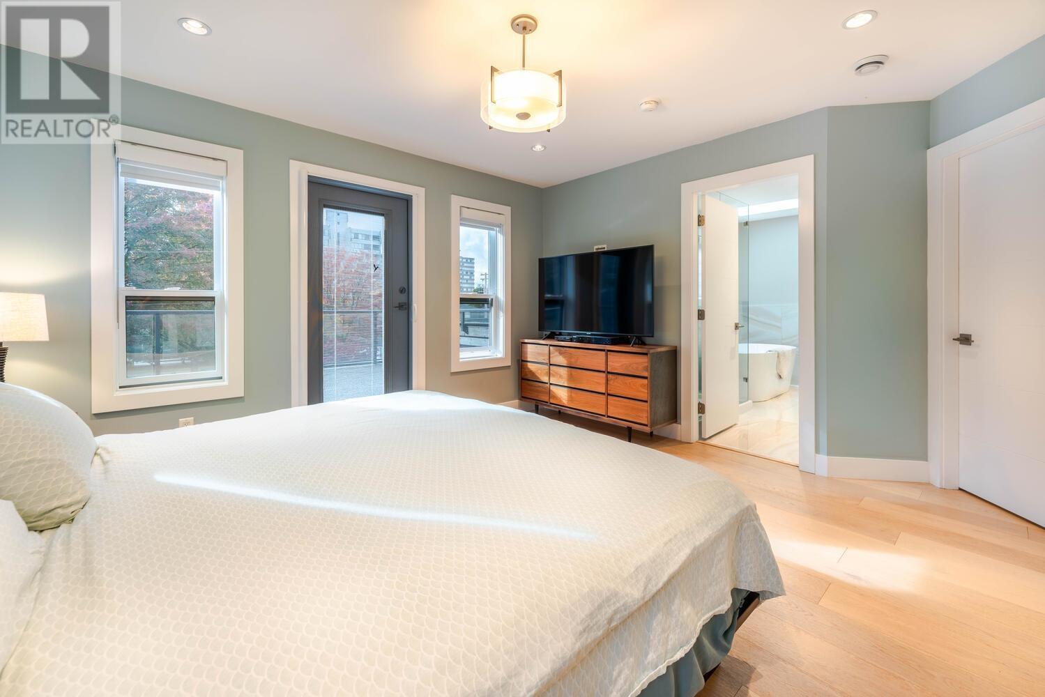 621 Fifth Street, New Westminster, British Columbia  V3L 2Y1 - Photo 19 - R2940661