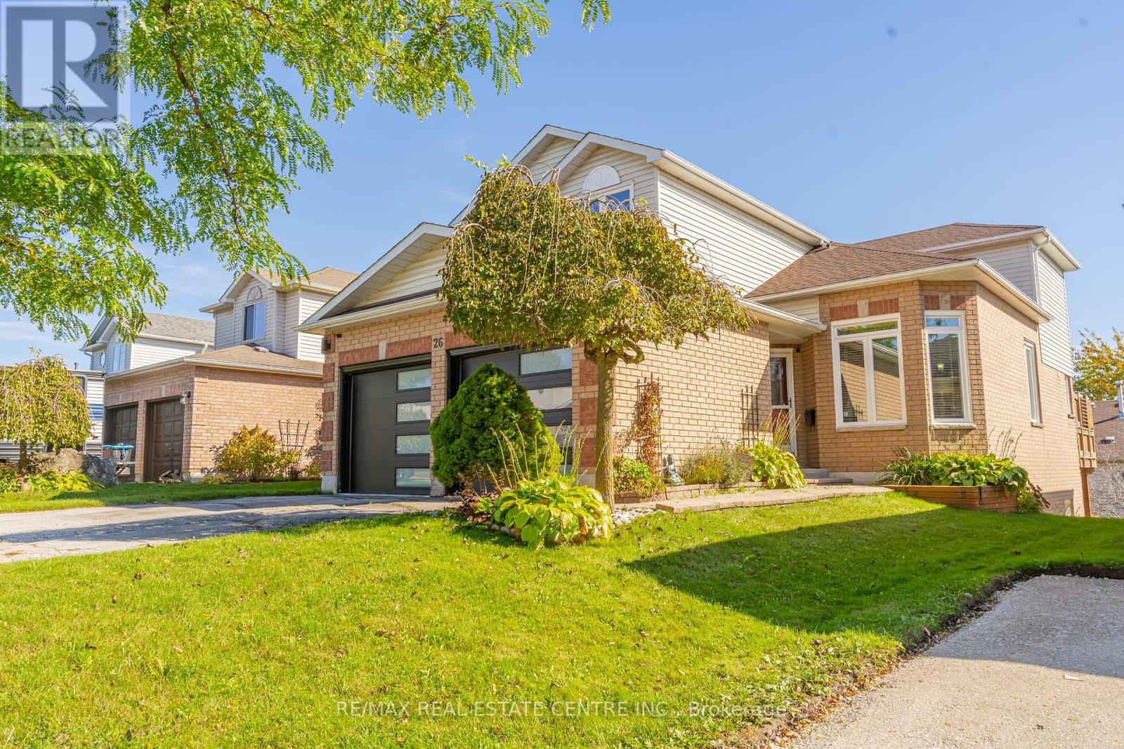 26 EASTVIEW CRESCENT, orangeville, Ontario