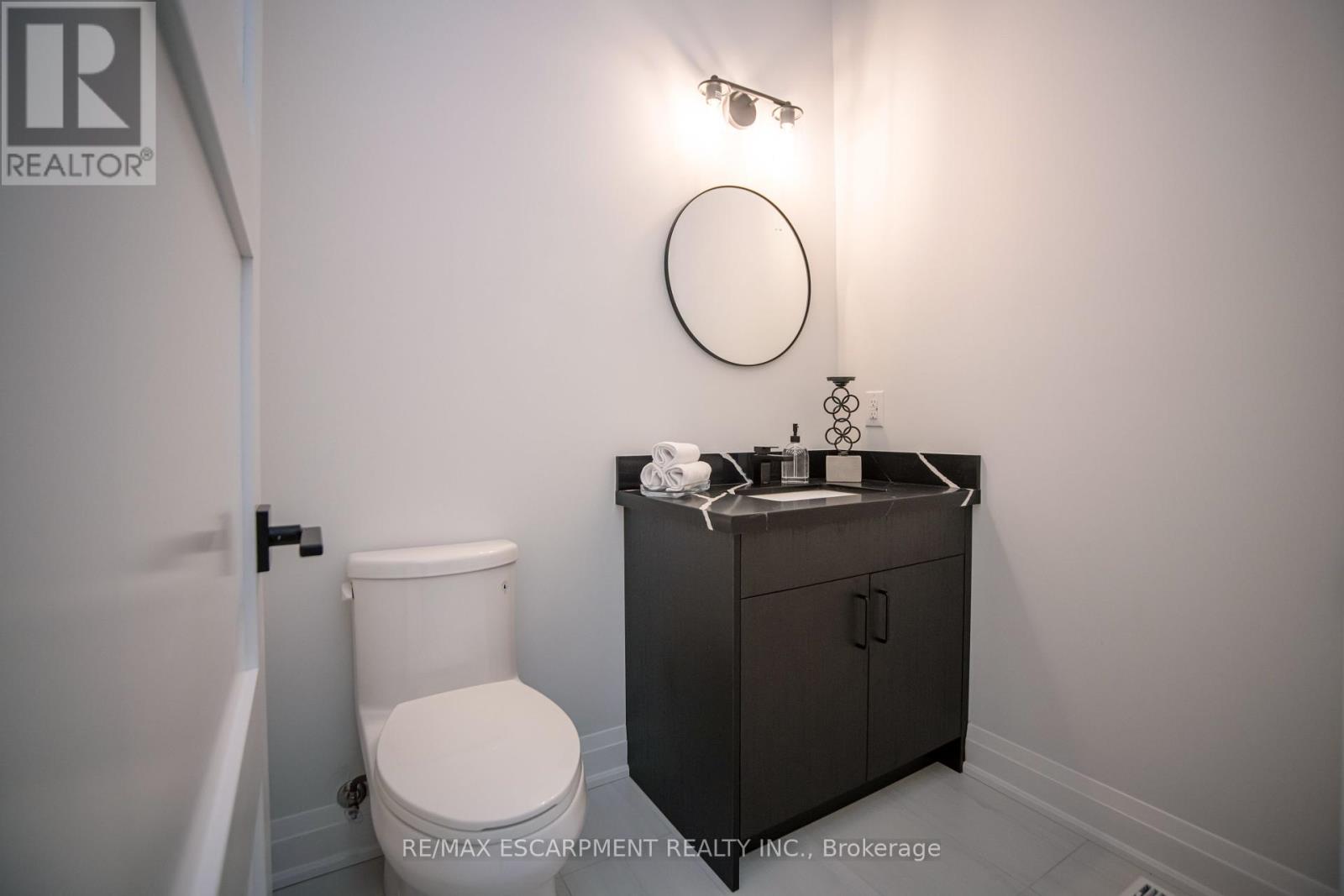 11 Primrose Street, Pelham, Ontario  L8L 7A2 - Photo 23 - X9262712