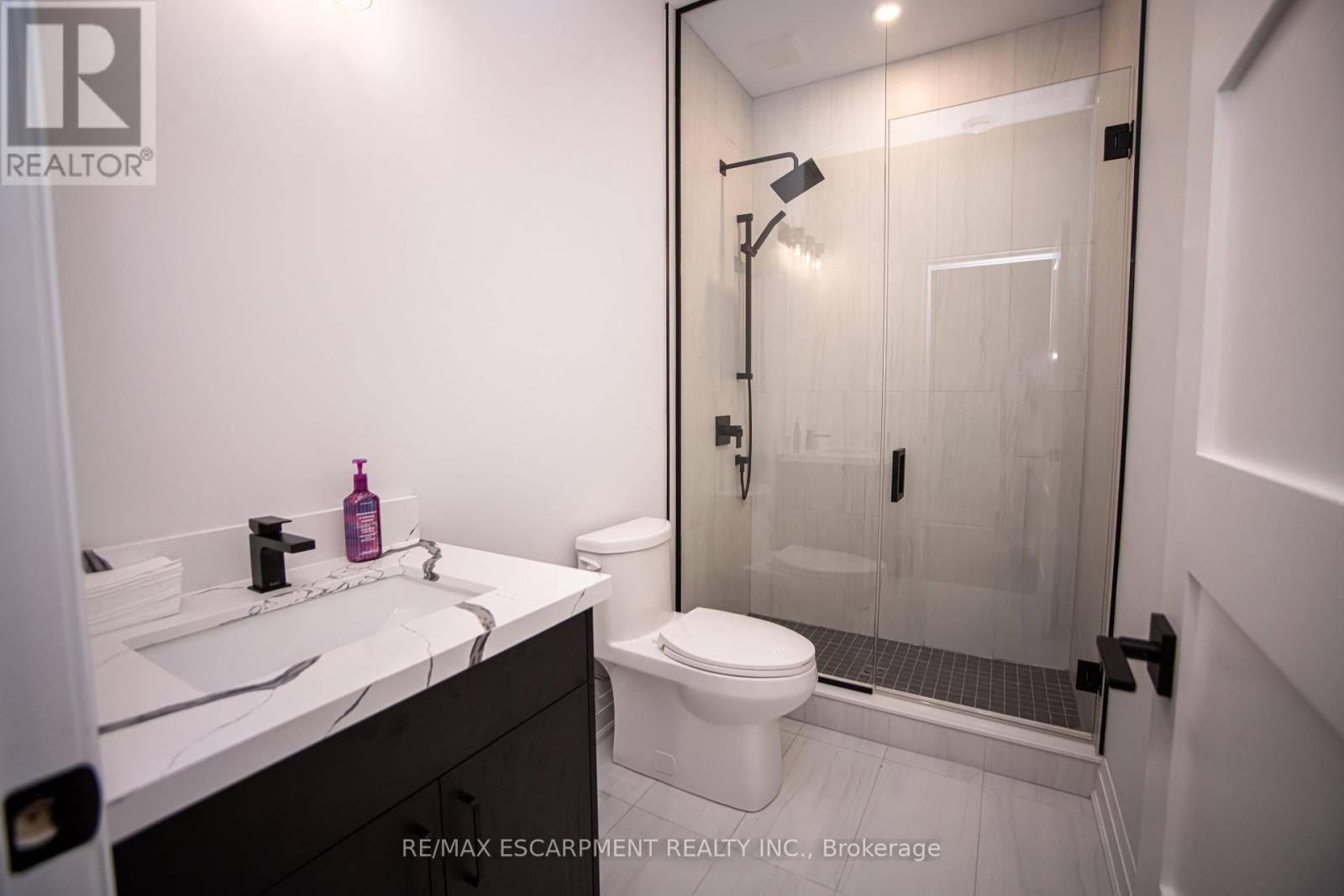 11 Primrose Street, Pelham, Ontario  L8L 7A2 - Photo 37 - X9262712