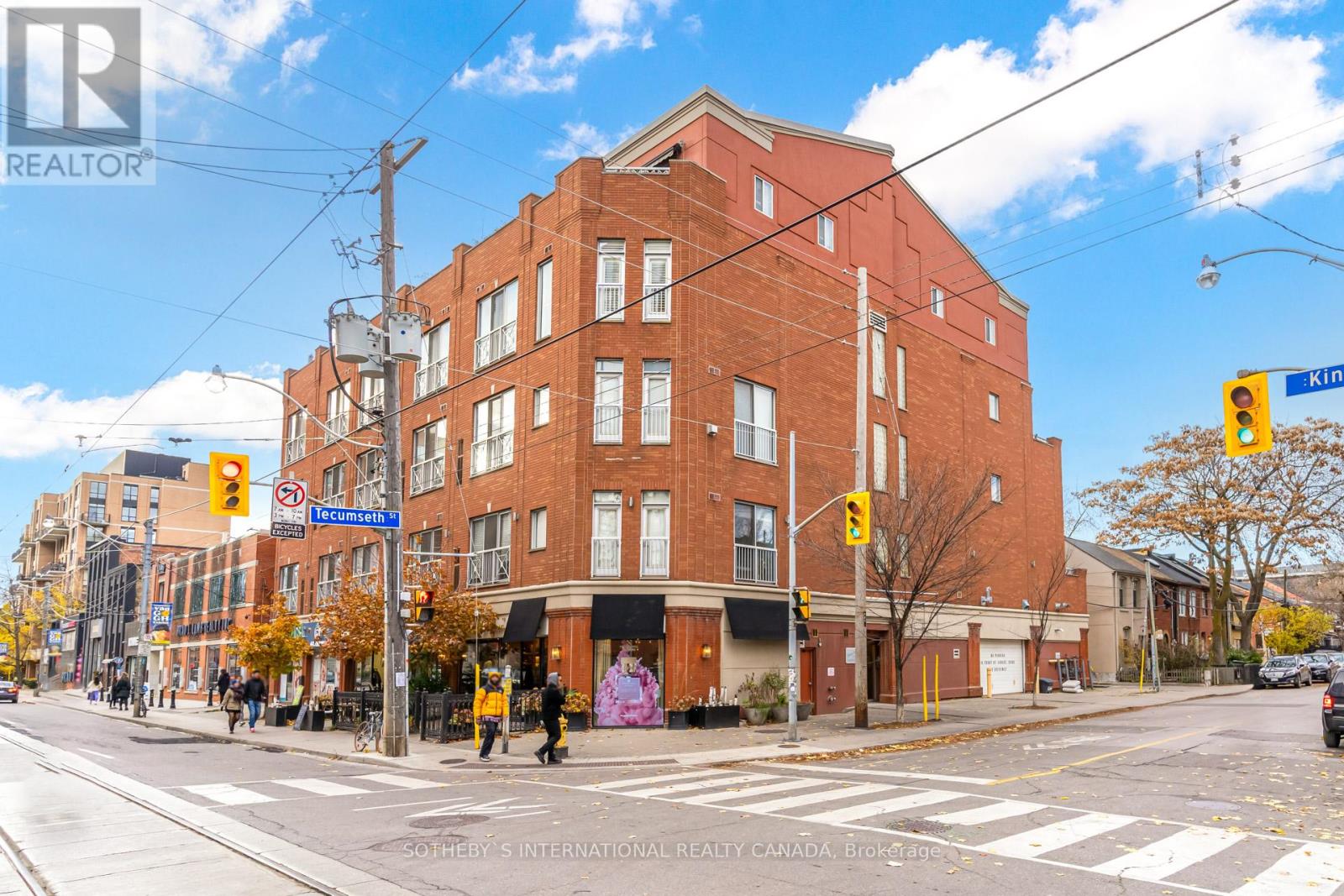 303 - 766 King Street W, Toronto, Ontario  M5V 1N6 - Photo 2 - C10430854