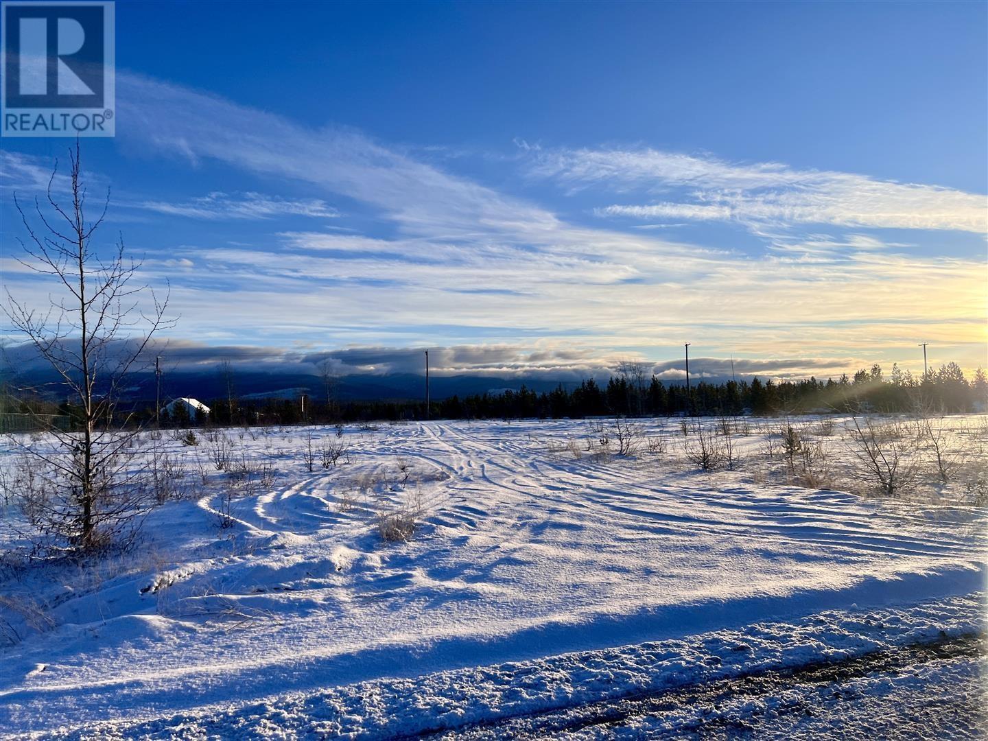 4501 Coquiwaldie Road, Mackenzie, British Columbia  V0J 2C0 - Photo 5 - C8064335