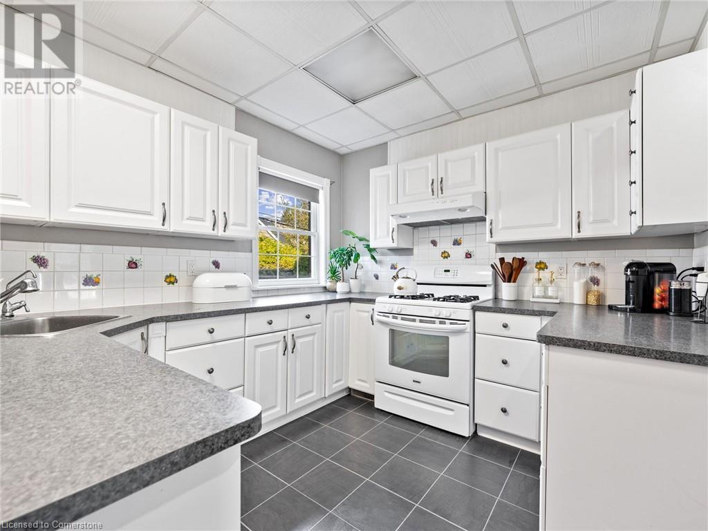 124 Eastbourne Avenue, Hamilton, Ontario  L8M 2M8 - Photo 15 - 40679141