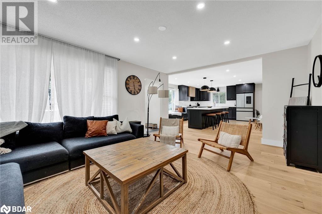 37 Allan Street W, Clifford, Ontario  N0G 1M0 - Photo 7 - 40678630