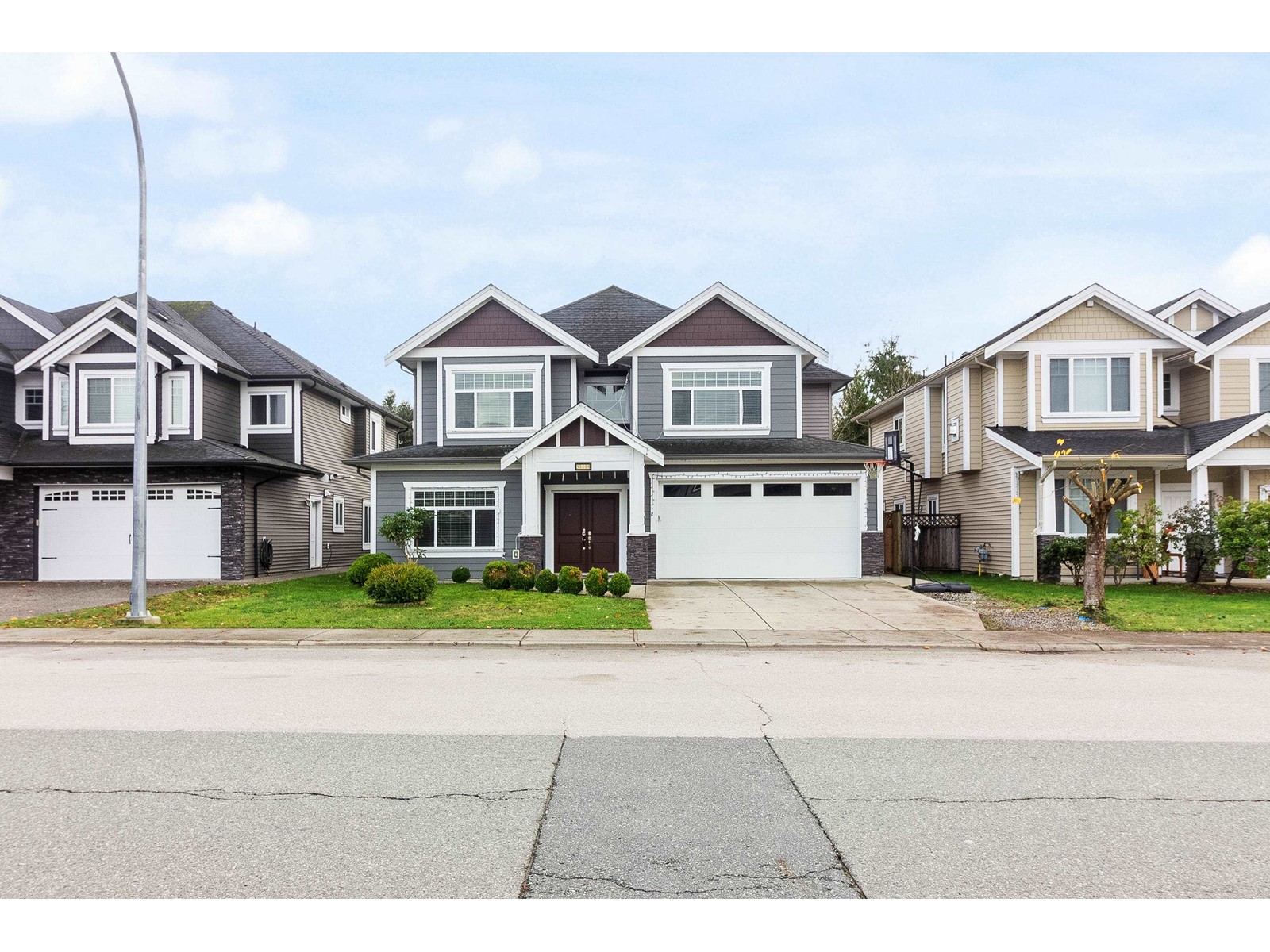 Property at 33008 EGGLESTONE AVENUE image 4
