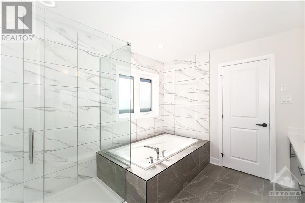 990 Brian Good AvenueOttawa, Ontario  K4M 0R3 - Photo 20 - X10431409