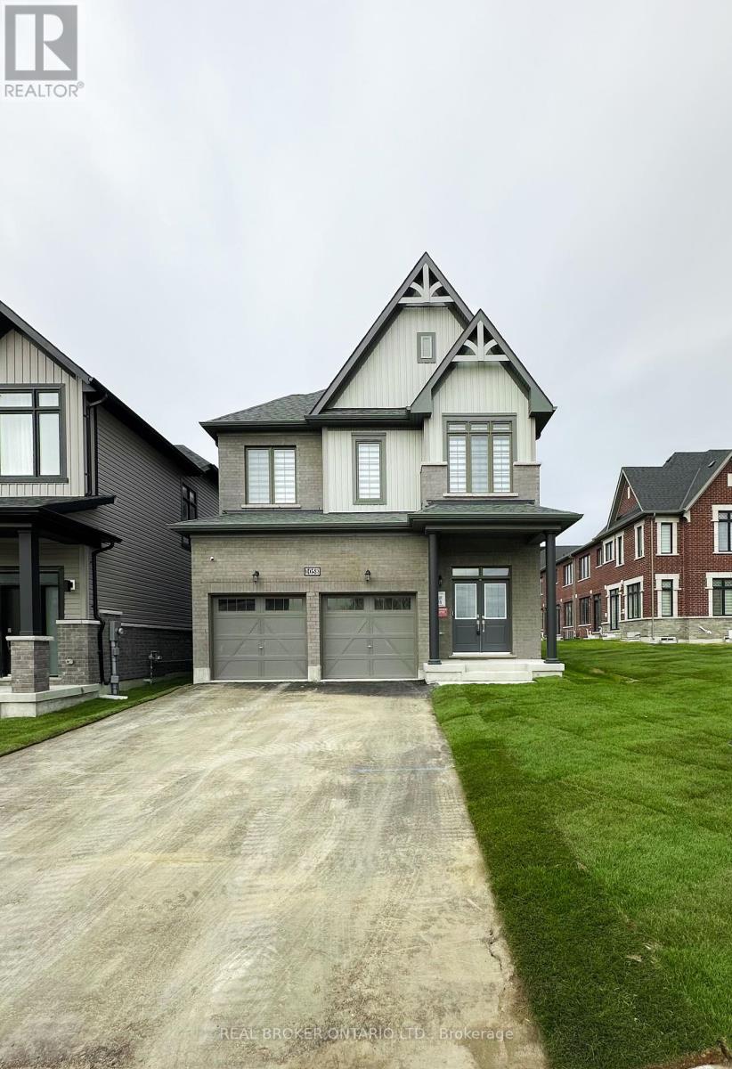 1058 THOMPSON DRIVE, Oshawa, Ontario