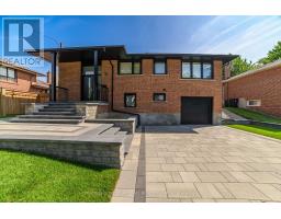 171 SLOANE AVENUE, Toronto, Ontario