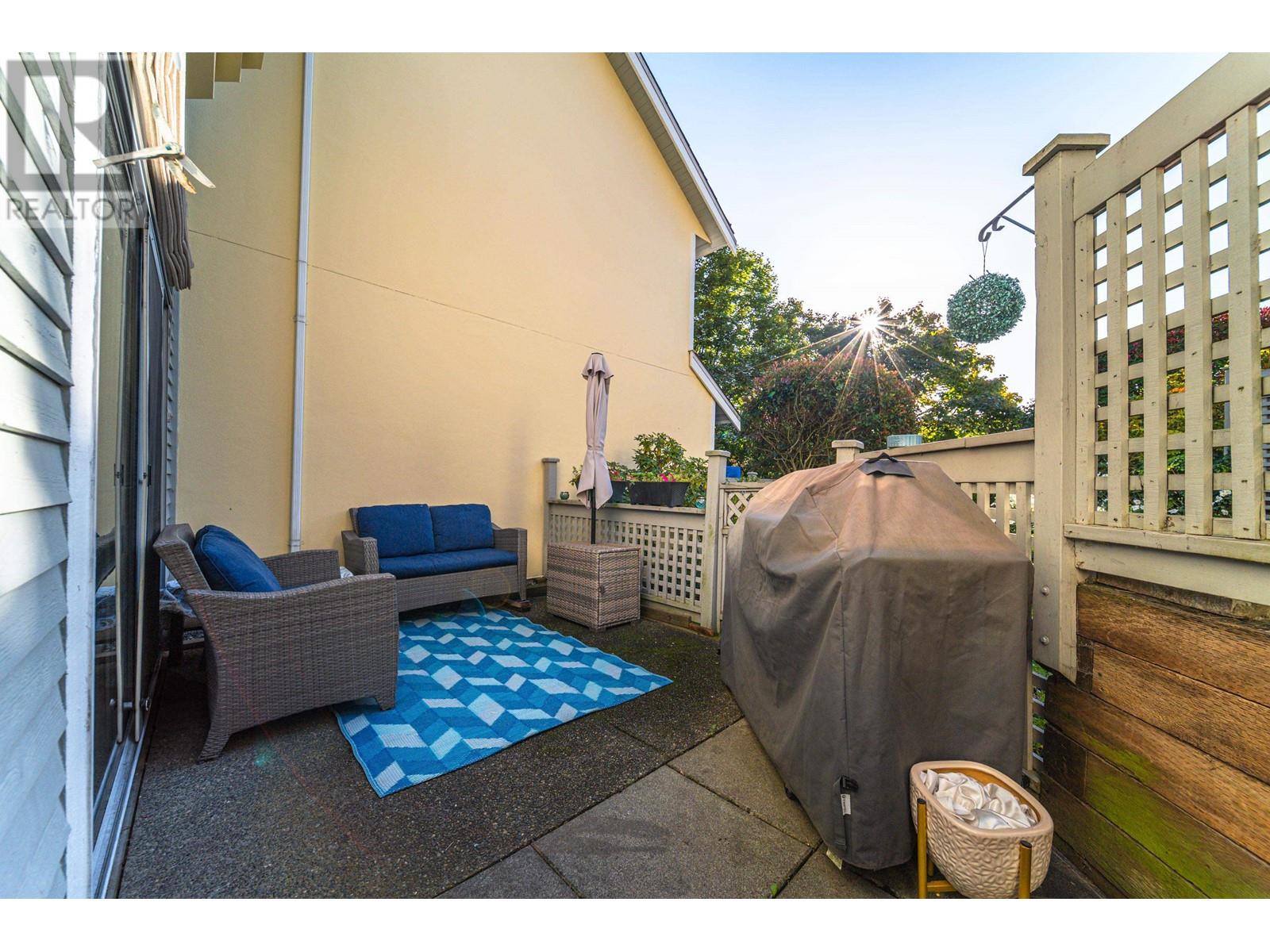 Listing Picture 24 of 38 : 8481 PORTSIDE COURT, Vancouver / 溫哥華 - 魯藝地產 Yvonne Lu Group - MLS Medallion Club Member