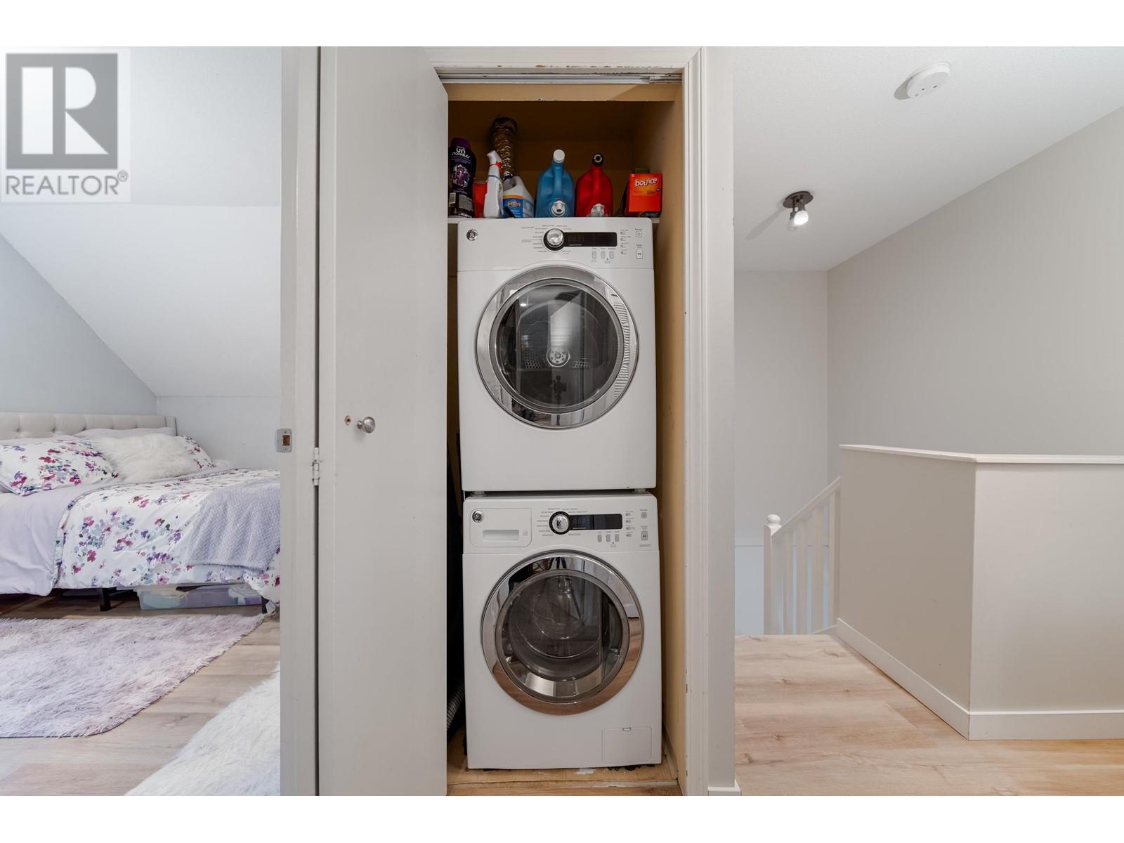 Listing Picture 23 of 38 : 8481 PORTSIDE COURT, Vancouver / 溫哥華 - 魯藝地產 Yvonne Lu Group - MLS Medallion Club Member