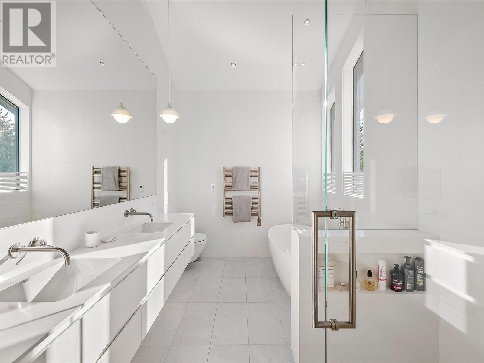 6343 Fairway Drive, Whistler, British Columbia  V8E 0C9 - Photo 16 - R2945681