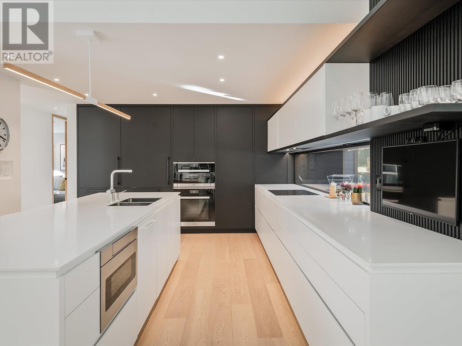 6343 Fairway Drive, Whistler, British Columbia  V8E 0C9 - Photo 7 - R2945681