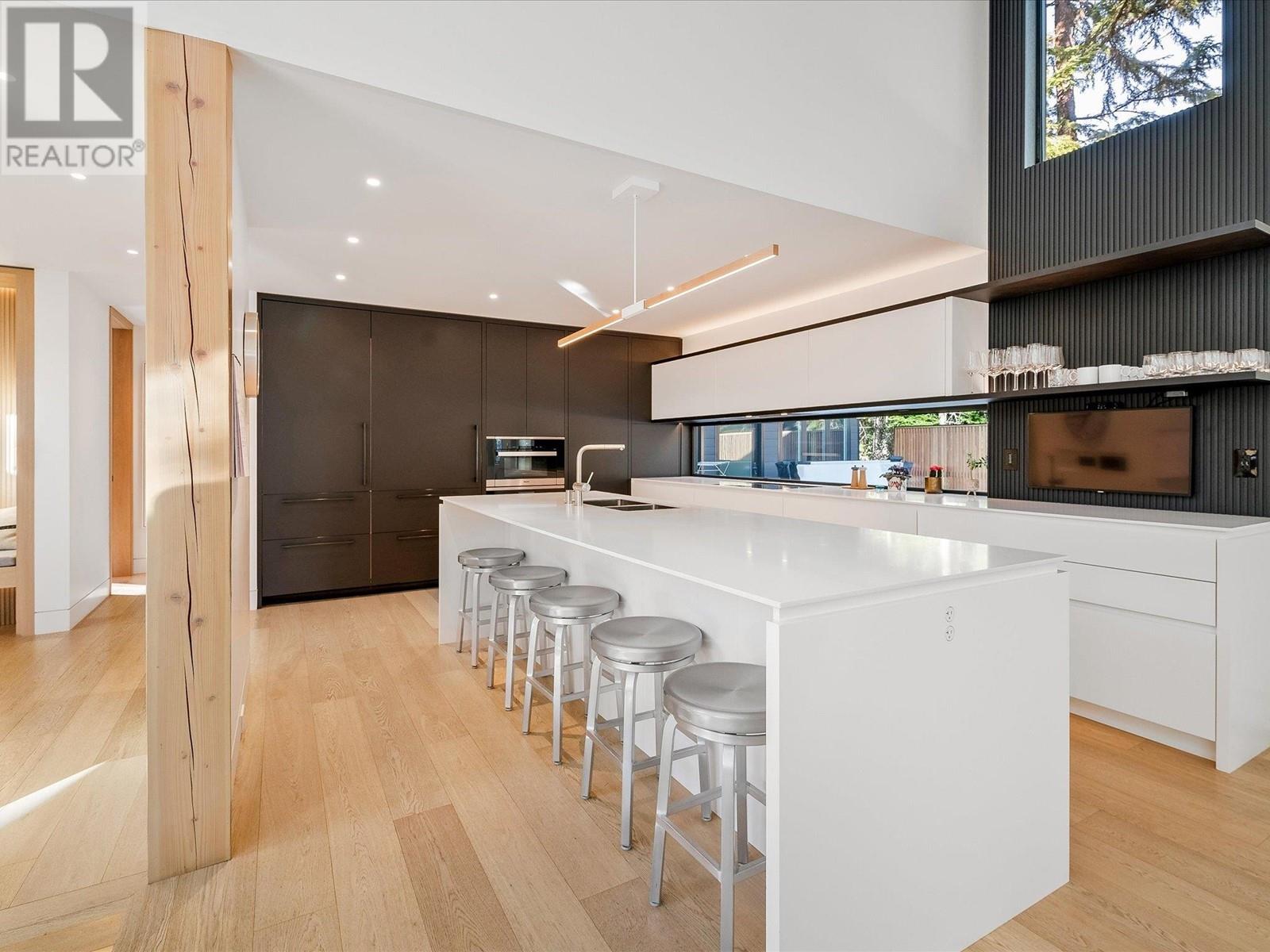 6343 Fairway Drive, Whistler, British Columbia  V8E 0C9 - Photo 8 - R2945681