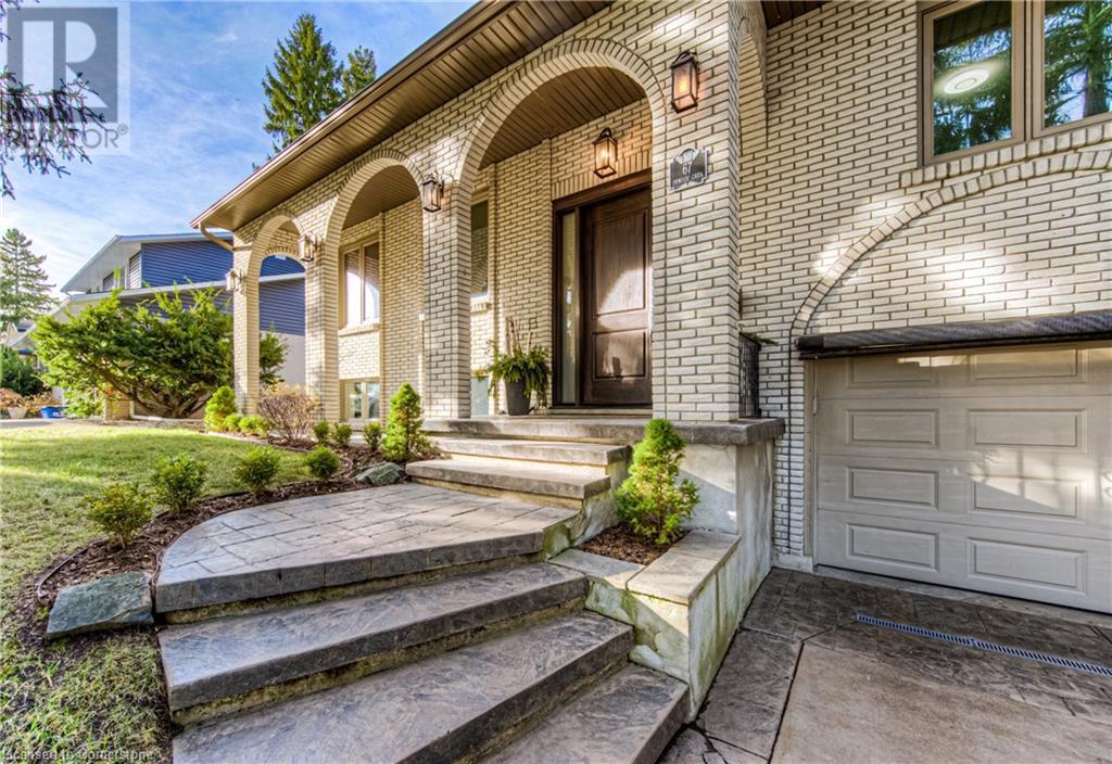 67 Inwood Crescent, Kitchener, Ontario  N2M 2L9 - Photo 4 - 40679293