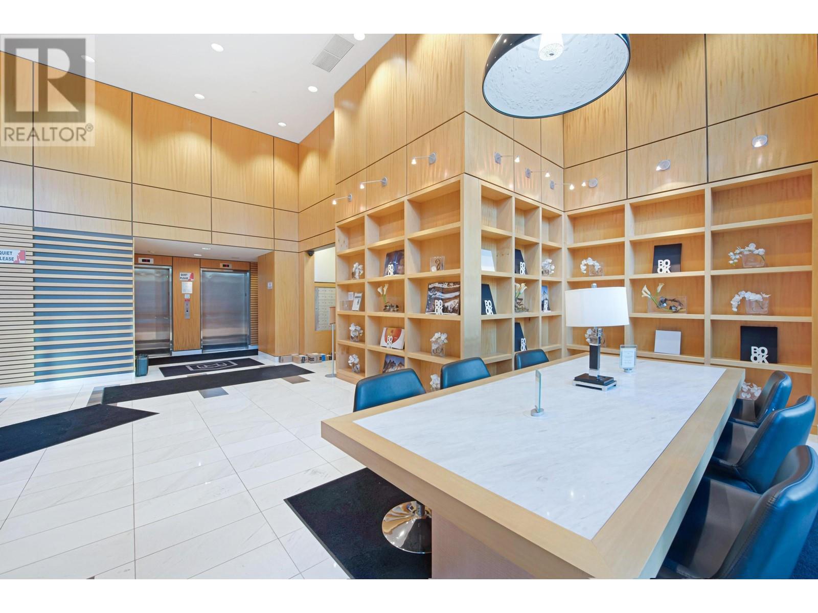 Property at 1709 5728 BERTON AVENUE image 4