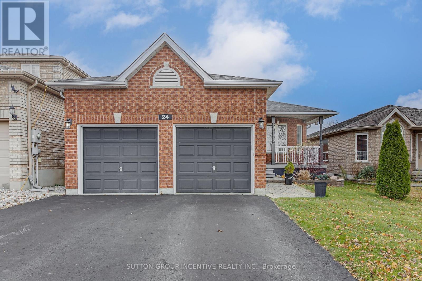 24 RUFFET DRIVE, Barrie, Ontario