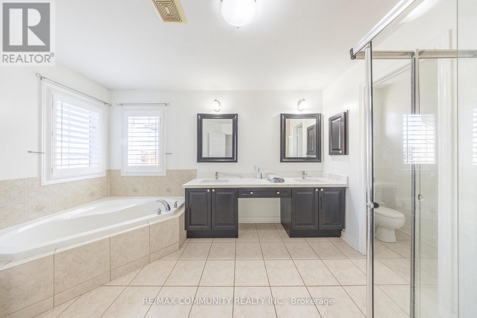 11 Searell Avenue, Ajax, Ontario  L1T 4Z6 - Photo 37 - E10431552