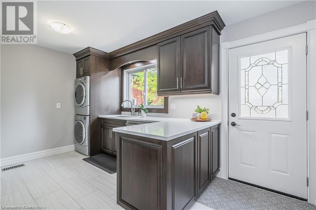 171 Kinzie Avenue Unit# Upper UnitKitchener, Ontario  N2A 2J9 - Photo 8 - 40679303