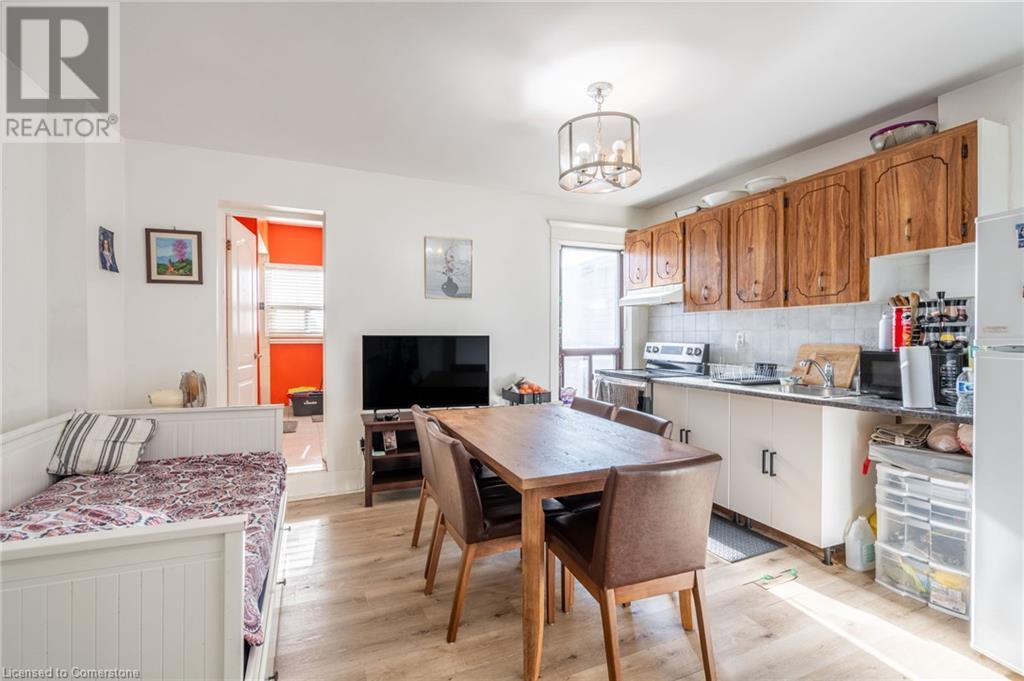 135 Hope Street, Toronto, Ontario  M6E 1K2 - Photo 12 - 40678850