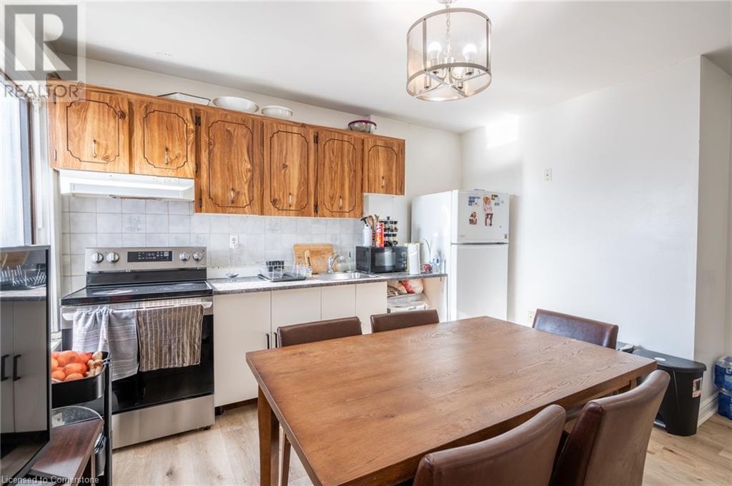 135 Hope Street, Toronto, Ontario  M6E 1K2 - Photo 13 - 40678850