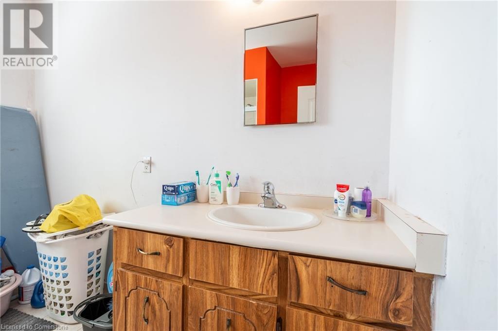 135 Hope Street, Toronto, Ontario  M6E 1K2 - Photo 18 - 40678850