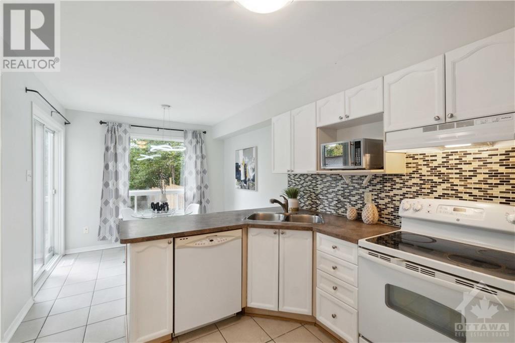 103 Blackdome Circle, Ottawa, Ontario  K2T 1B1 - Photo 9 - 1420798